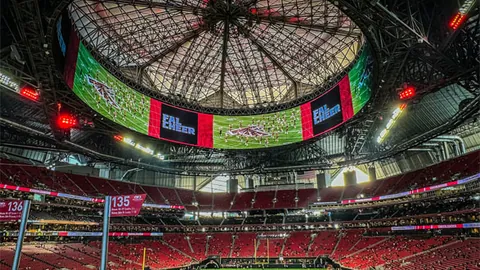 瑟洛特与巴萨交锋8战独进6球，最爱对手显神威